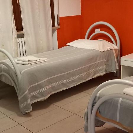 Kola Age Hotel Peschiera del Garda Bilik gambar