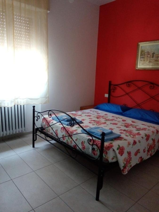 Kola Age Hotel Peschiera del Garda Luaran gambar